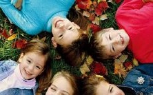 们之间出现隔阂和冷漠的常见隐喻 - 追逐失落的独木桥上:探析梦境中同伴关系差异的象征意义