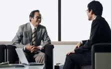 在梦中遇见商人,引发一系列商业冒险与思考的奇幻故事