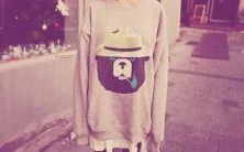 在梦中遇到一位慈祥的老太太,她帮我测算手相并解读未来的预示!