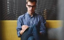 全面掌握男性面相分析:从鼻子看面相,揭秘鼻孔外漏的神秘力量,涉及散财童子等面相相关知识!