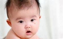 为新生男婴选择一个合适的名字:从文化、音韵、寓意等方面考虑,该怎样做出最佳选择?