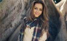 左手和右手在外观和功能上不同,是人体神奇的对称性体现