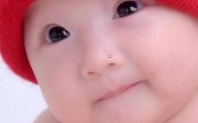 在社会性别多元化的背景下,一个男孩子选择使用女孩名字引发的问题:是否有必要改名?