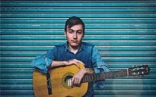 女性断掌手相算命图解:从手相指纹掌纹看一个女人的人生命运如何?