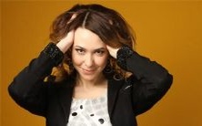 为什么清雅居士认为所有暴露和紧身衣穿着都是下等相?