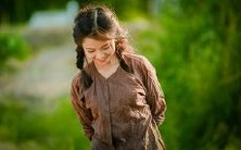 手掌中存在“倒纹”的财富线,是否能导致财运不济?除此之外,还有哪些手相特征暗示不好的财源头?