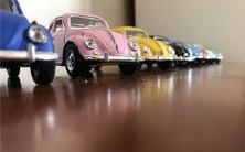 在梦中目睹亲人遭遇头部受伤被砸的暗示与象征含义是什么?