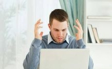 男命在遇到劫财流年时,可能面临失恋的风险