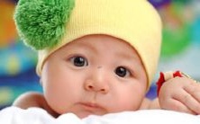 男孩常常使用缺乏金钱和土地的词汇