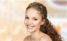 预测:根据手相特征进行的早期婚姻预测