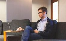 手相阐释:男性手中川字纹的含义是什么?