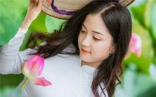 揭示边伯贤手掌上神秘的纹路和符号:一幅详尽的边伯贤手相图案解析!