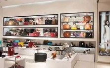 做梦梦见在广阔西瓜地里摘下美味的西瓜,感受清凉甜蜜果汁的美妙体验!