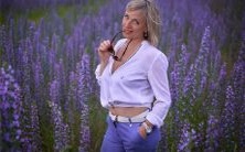 是否能够通过女人的面相特征来判断她是否具有狐狸眼、是否属于偷人一族?