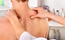 对女性事业线及手掌纹的分析与解读:生命线、金钱线、智慧线、健康线与事业线的联系与影响