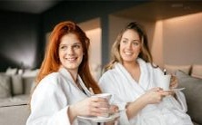 金牛座和射手座,两位眼色迥异的星座因爱结缘,究竟能否承受彼此的人生价值观差异而长久相守?