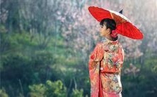 发现你人生奋斗的新起点:探讨50岁起手相变化,如何提升财富运势与成功指数!