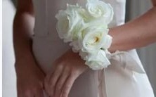 如何摆脱自卑感重的星座男:探讨增强自信的有效方法与技巧