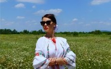 探究M型嘴唇面相的特征和意义:关于个性和健康的面相学研究