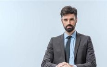 深度剖析马云的手相:揭示千亿富翁的命运轨迹与成功秘诀