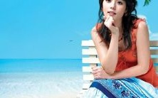 识别手相:无名指下偏右边竖纹图案的分析与含义详解