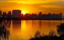 炉中火命的女人,她的命运会如何抉择,她的婚姻能否终成美满幸福?