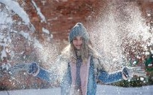 有哪些特征的手相可以避免财运损失?