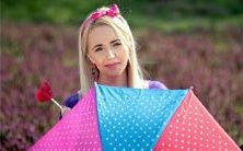 手相分析:什么意思?如果您的手相最上面有一个打叉,这意味着什么?