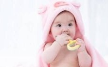 探讨2022年生肖缺金缺土的女孩名字,探索对个人命运和社会文化的影响