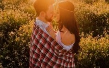 嘴唇厚的面相是否能预示一个人的财富命运?