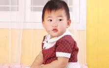 女孩流行名字大全及其意义排名:2022年度最受欢迎的男孩女孩名字全面解析与统计分析