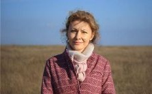 在手相上观察感情线的质量,以了解个人情感表达及人际关系的趋势是否良好,是否对情感生活产生影响?