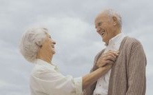 在梦中遇见老翁和老妇人的神秘而感人故事