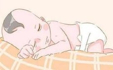 对于2022年四月出生的女孩，如何选择一个独特而美丽的名字来寓意她们未来的生命历程？