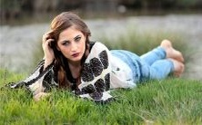 分析：来自四川的女性手相特征及其象征意义探究